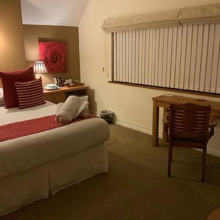 Bridge House B&B Coltishall Ngoại thất bức ảnh