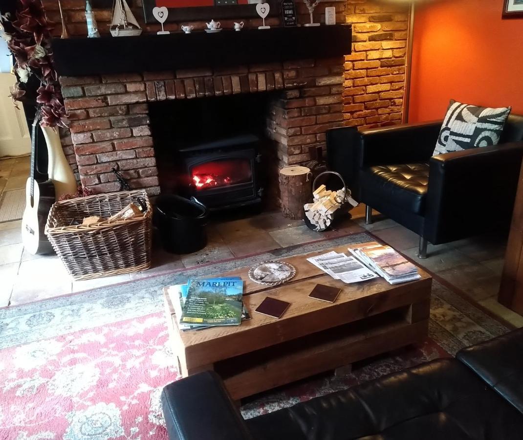 Bridge House B&B Coltishall Ngoại thất bức ảnh
