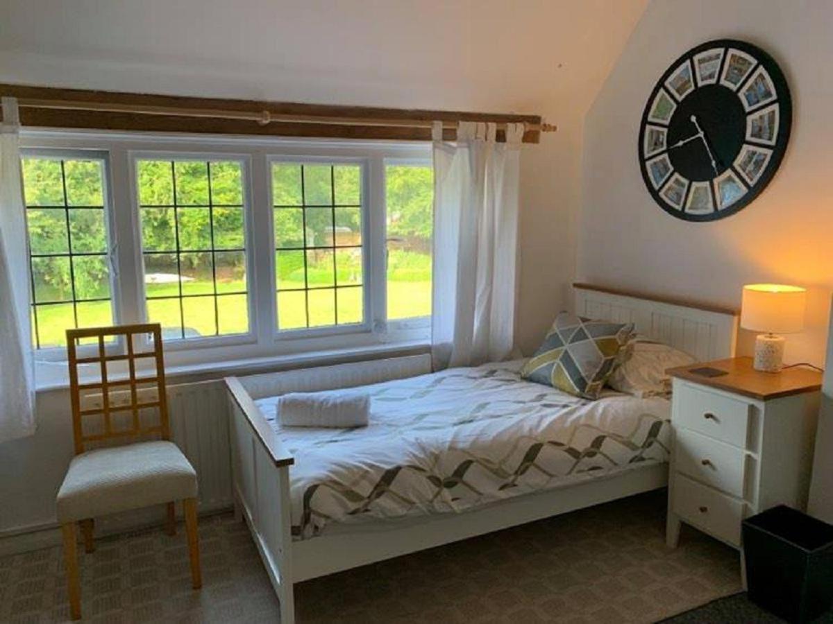Bridge House B&B Coltishall Ngoại thất bức ảnh