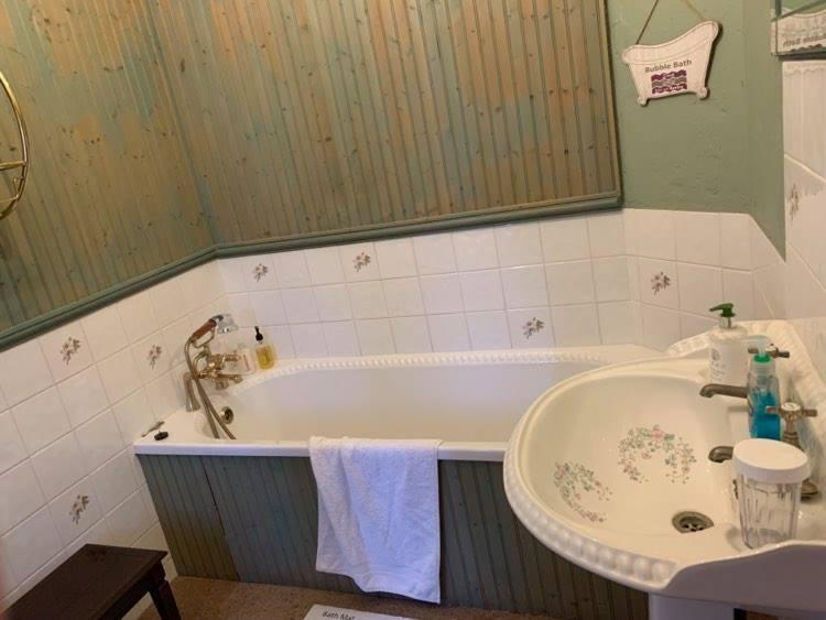 Bridge House B&B Coltishall Ngoại thất bức ảnh