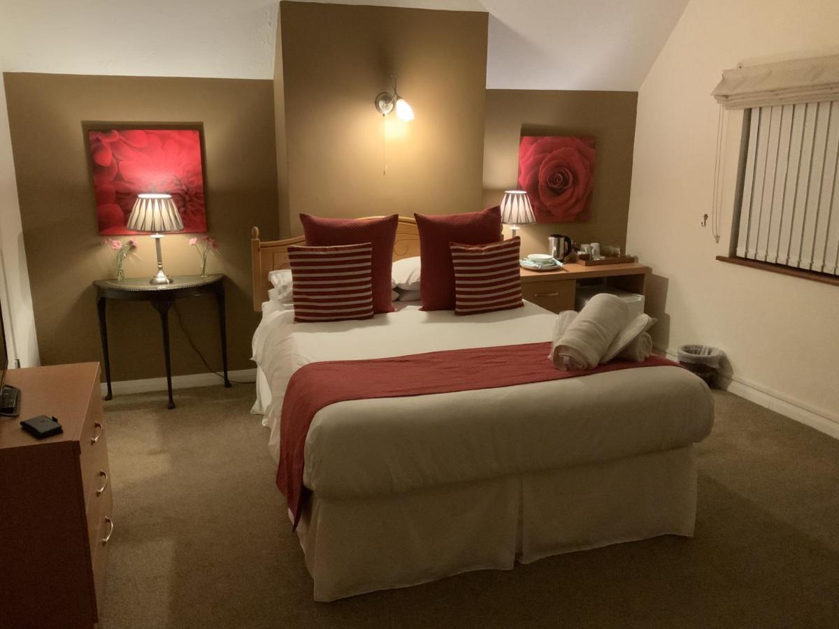 Bridge House B&B Coltishall Ngoại thất bức ảnh